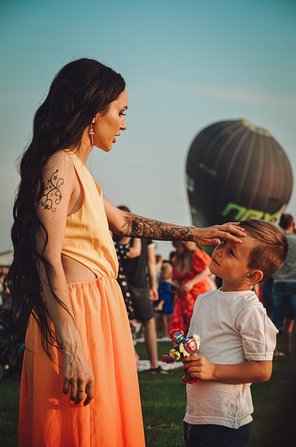 的熱烈歡迎 的熱烈歡迎